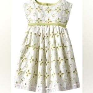 GAP baby White/Green Eyelet Contrast Dress Toddler Girl Size 4T